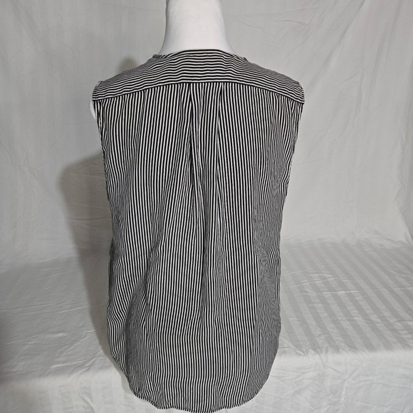 Rag & Bone Victor Sleeveless Blouse, Black White Stripe. Size M 3 of 3 - Picture 3 of 5
